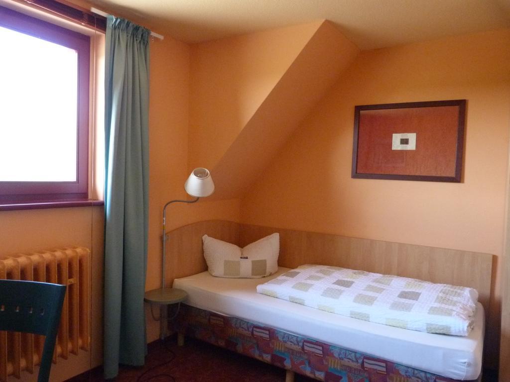 Waldhaus Colditz Garni Quarto foto